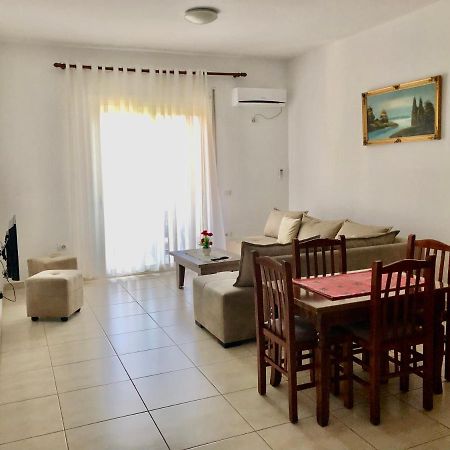 Appartamento Con Vista Mare Vlorë Exterior foto
